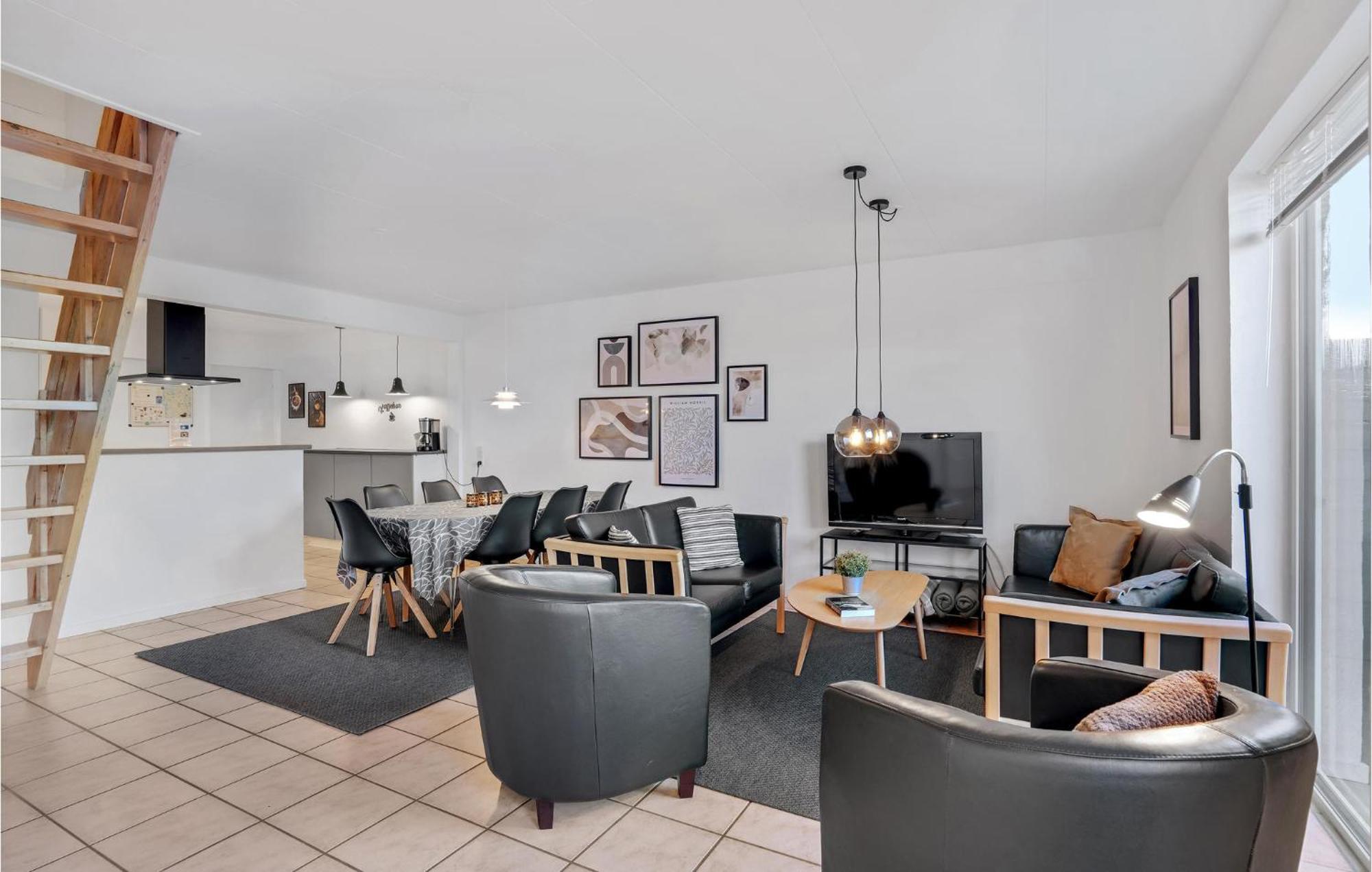Amazing Home In Hvide Sande With Wifi Bjerregård Exterior foto